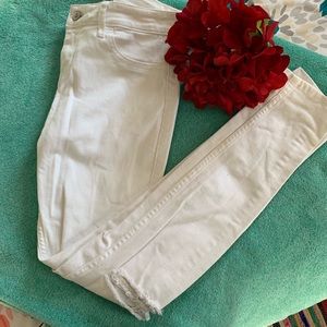 Hollister Mid-rise White Skinny Jeans